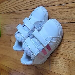 Adidas Grand Court sneakers, size 10 toddler